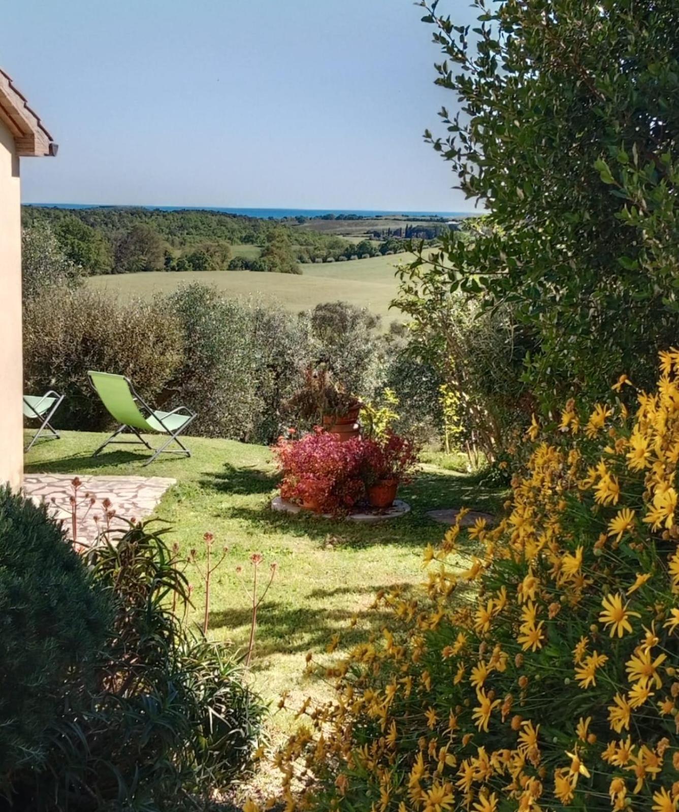 Agriturismo Le Colline Di Капалбио Екстериор снимка